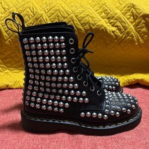 Dr. Martens RARE 1460 8 hole Spike Black Studded Boots